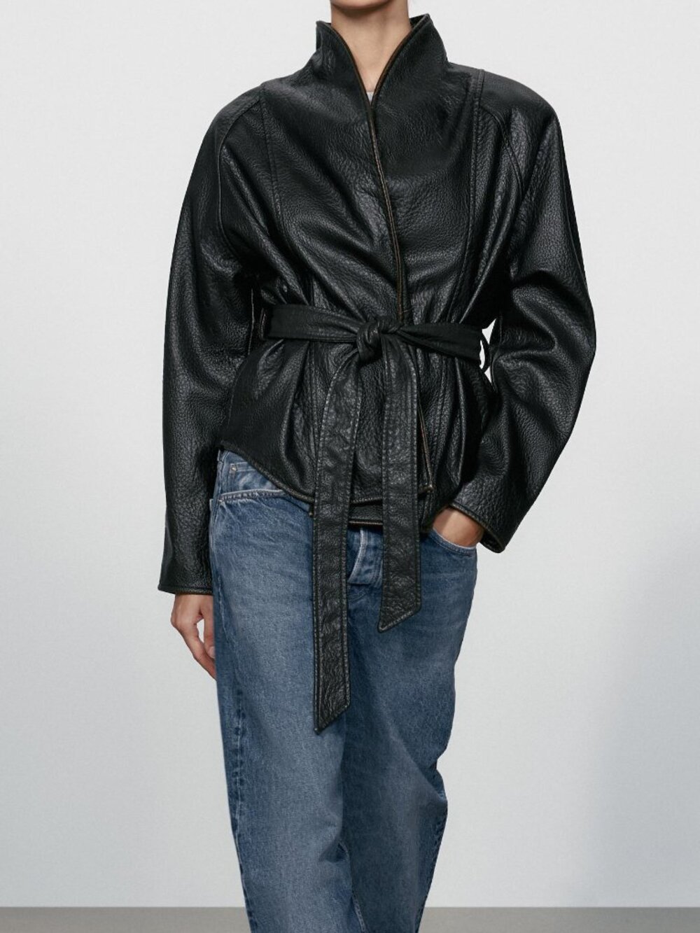 ZW COLLECTION FAUX LEATHER BELTED JACKET - Size L - Oversize